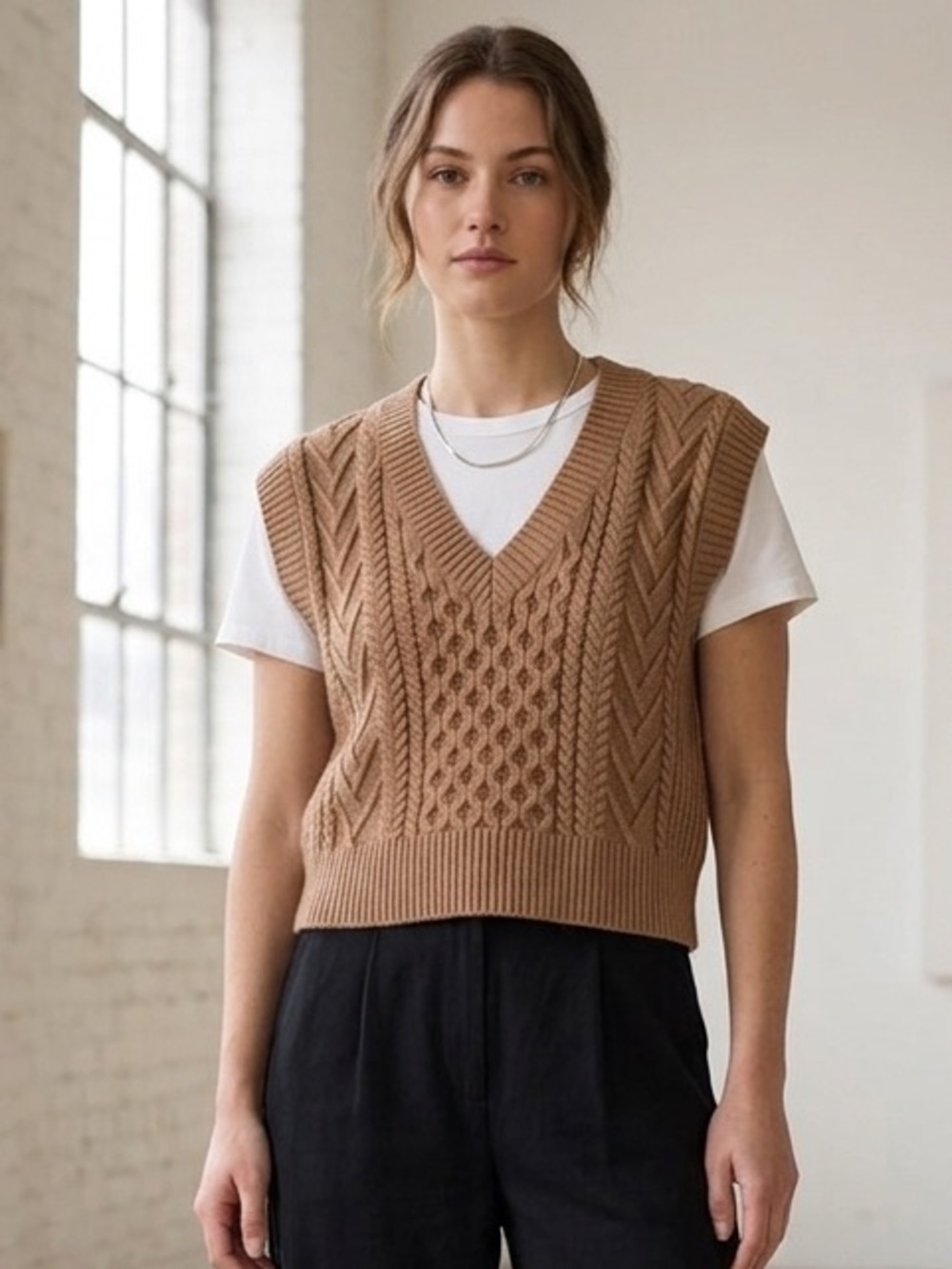 Aritzia Babaton Sz M Emporia Brown Merino Wool Cable Knit Sweater Vest